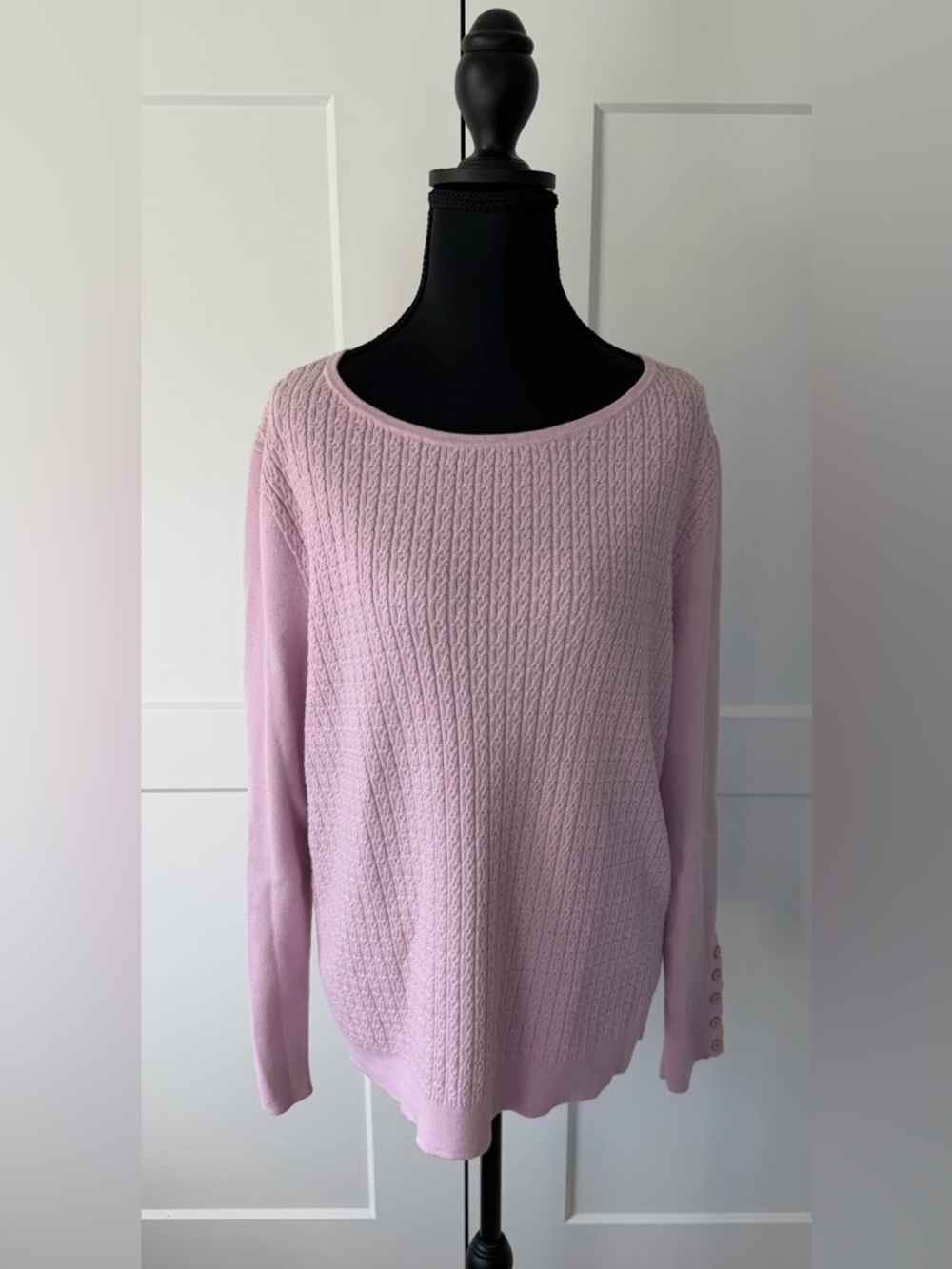 Talbots Lavender‎ Light Gauged Crew Neck Sweater with Button Embellishments, XL